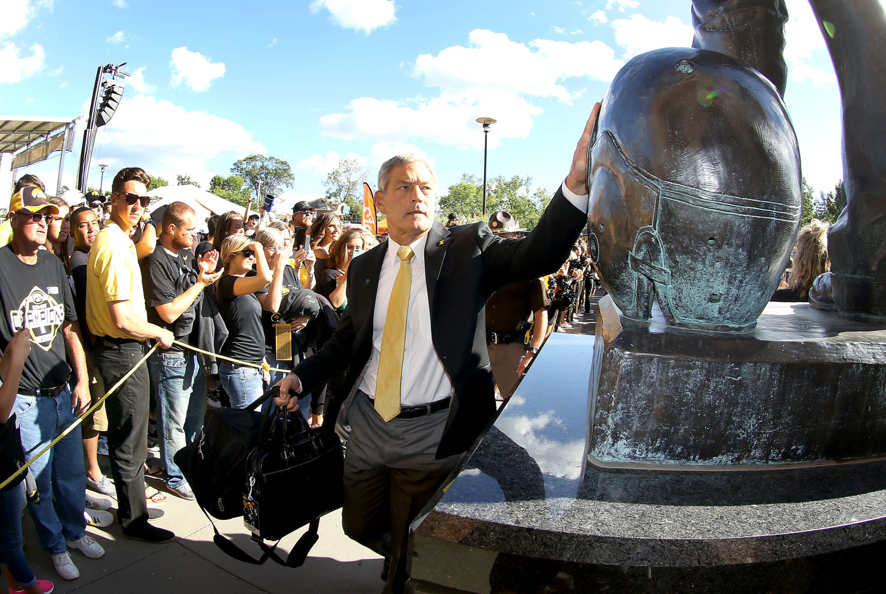 091016-Iowa-ISU-003